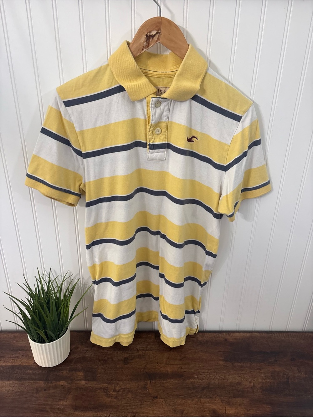 Hollister Yellow & White Striped Polo Shirt vintage